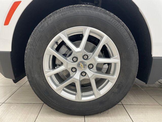 used 2022 Chevrolet Equinox car, priced at $22,105