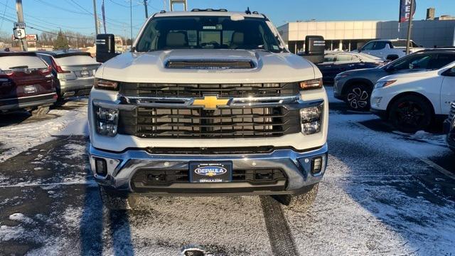 new 2025 Chevrolet Silverado 3500 car, priced at $66,590