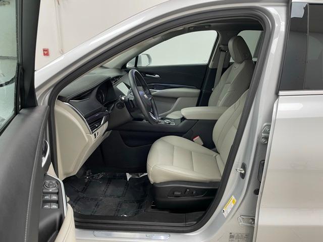 used 2021 Cadillac XT4 car, priced at $27,000