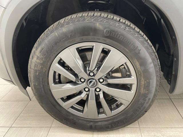 used 2022 Nissan Pathfinder car, priced at $25,995