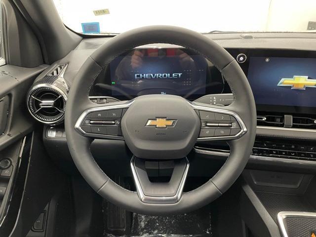 new 2025 Chevrolet Equinox car, priced at $33,900