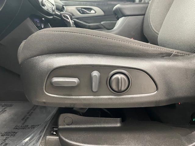 used 2023 Chevrolet Traverse car, priced at $30,431