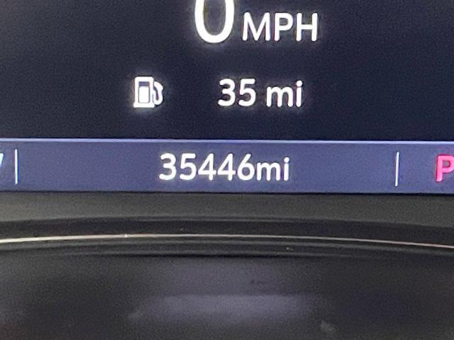 used 2023 Chevrolet Traverse car, priced at $30,431