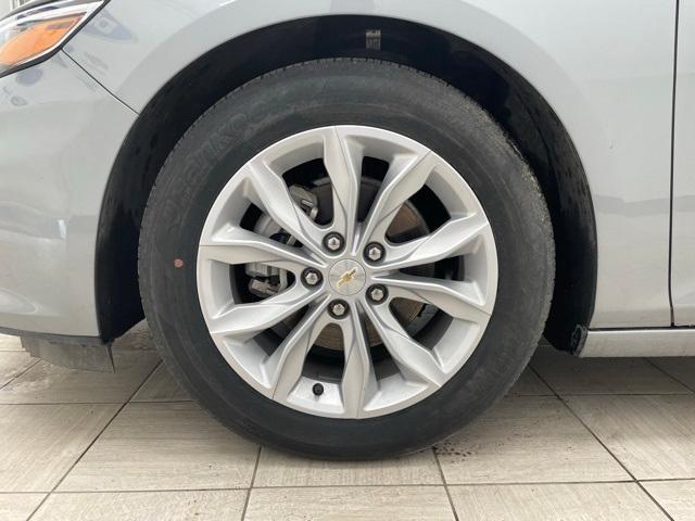 new 2025 Chevrolet Malibu car, priced at $26,000
