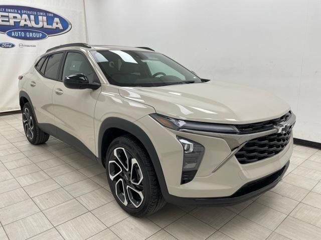 new 2026 Chevrolet Trax car, priced at $28,160