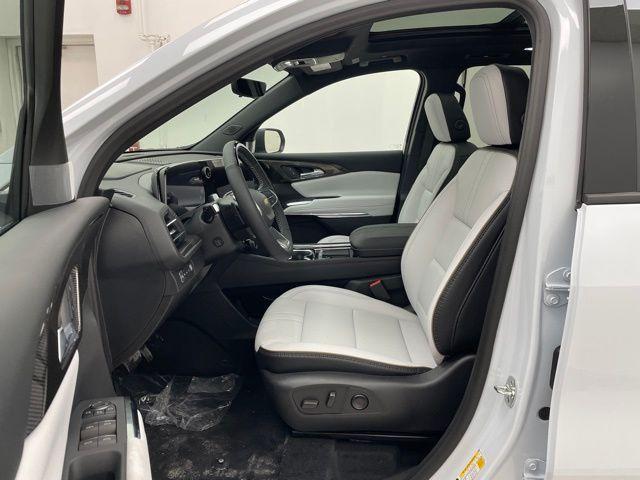 new 2026 Chevrolet Traverse car, priced at $58,500