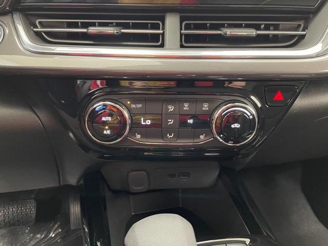 new 2025 Chevrolet Trax car, priced at $26,440