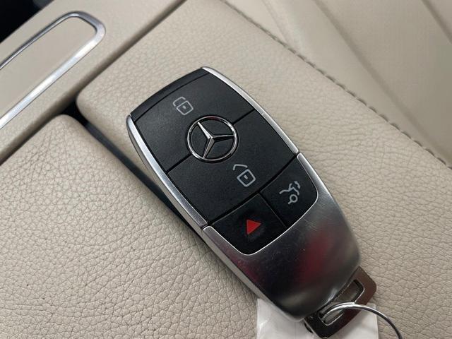 used 2021 Mercedes-Benz GLB 250 car, priced at $28,402