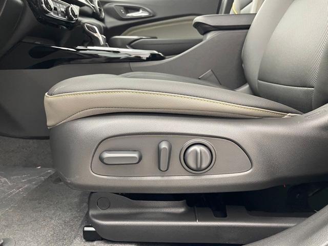 new 2025 Chevrolet Trax car, priced at $26,835