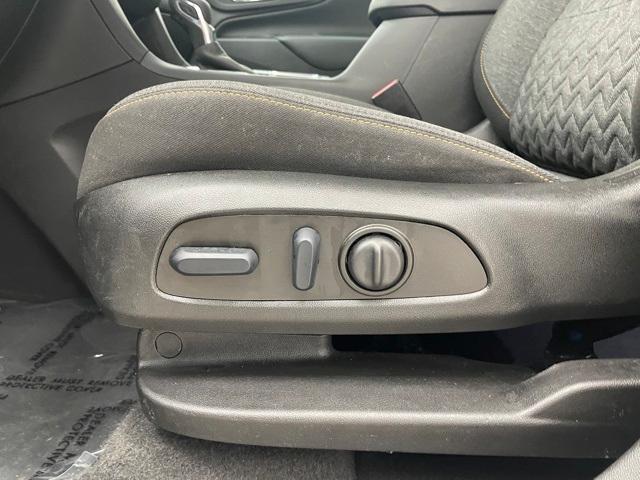 used 2022 Chevrolet Equinox car, priced at $23,992