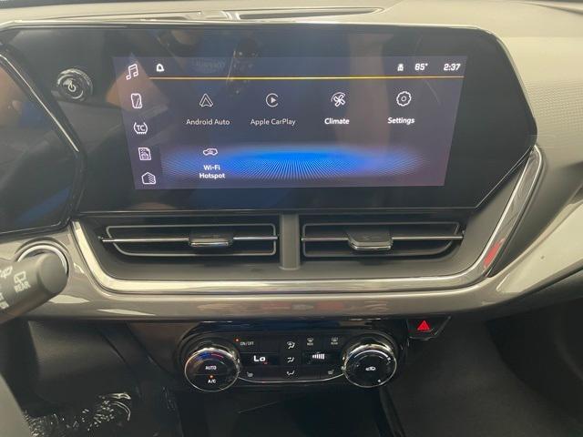 new 2025 Chevrolet Trax car, priced at $26,440