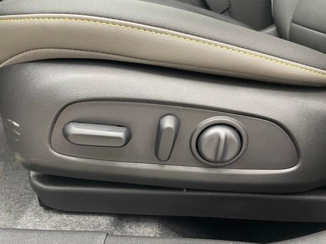 new 2025 Chevrolet Trax car, priced at $26,440