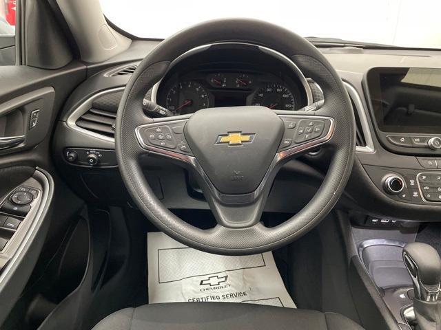 new 2024 Chevrolet Malibu car, priced at $26,250