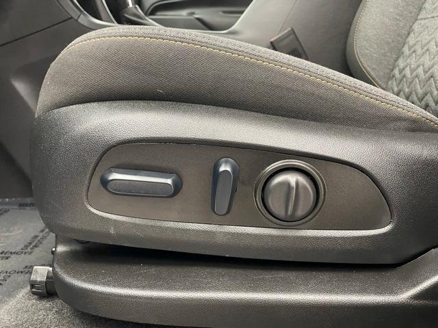 used 2024 Chevrolet Equinox car, priced at $22,890