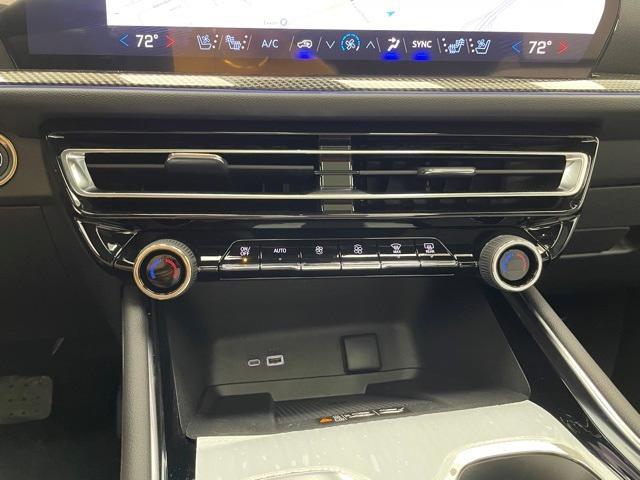 new 2026 Chevrolet Traverse car, priced at $62,705
