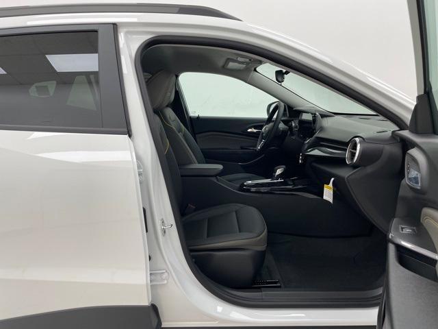 new 2025 Chevrolet Trax car, priced at $26,940