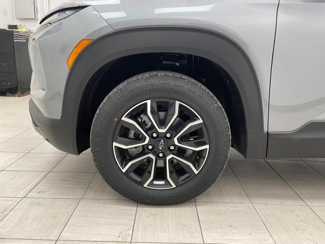 new 2025 Chevrolet TrailBlazer car, priced at $33,430