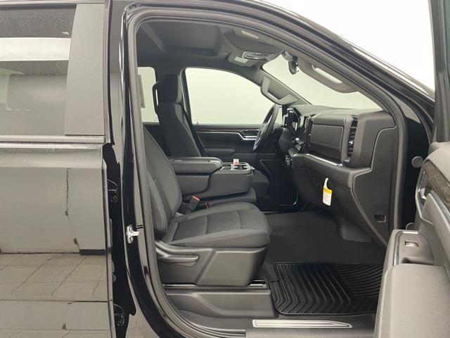 new 2025 Chevrolet Silverado 1500 car, priced at $51,995