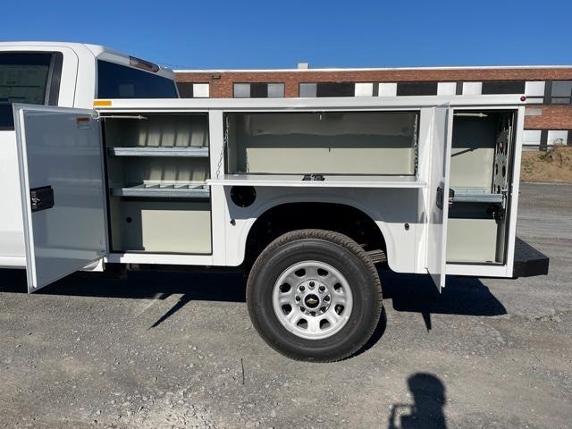 new 2025 Chevrolet Silverado 3500 car, priced at $69,940