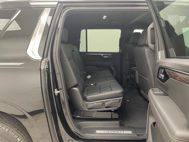 new 2025 Chevrolet Suburban car, priced at $71,295