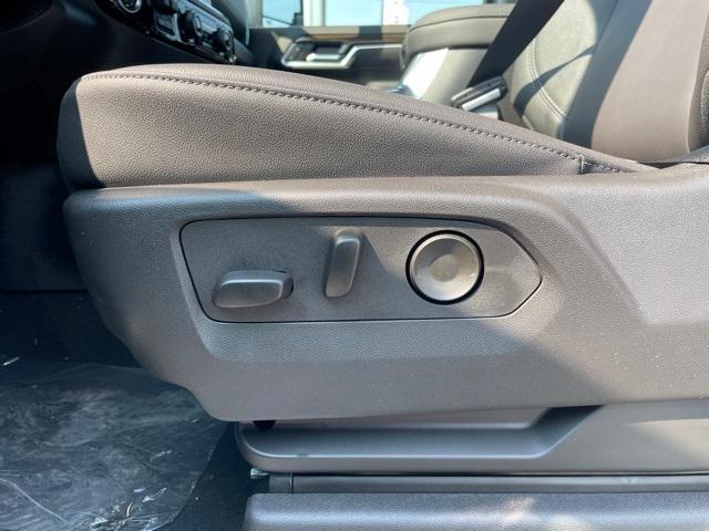 new 2025 Chevrolet Silverado 2500 car, priced at $68,060