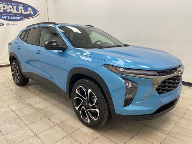 new 2026 Chevrolet Trax car, priced at $28,555