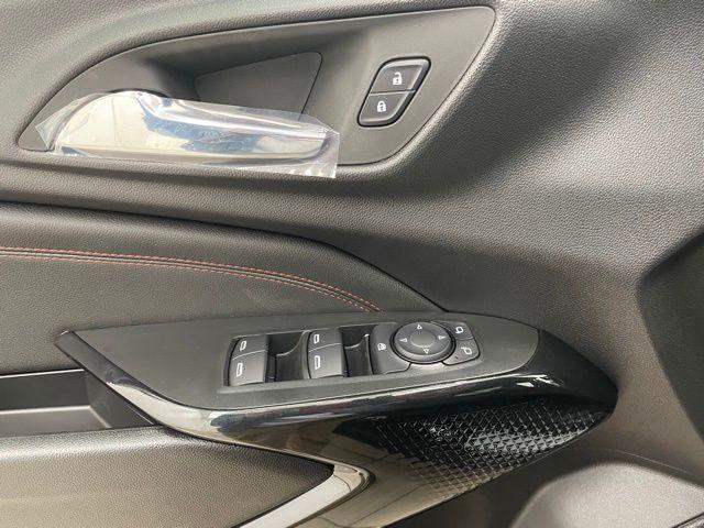 new 2026 Chevrolet Trax car, priced at $27,265