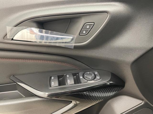 new 2025 Chevrolet Trax car, priced at $27,335