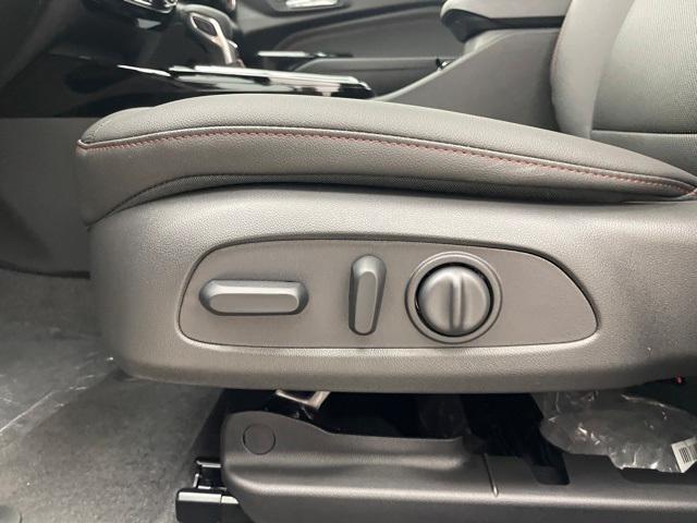 new 2025 Chevrolet Trax car, priced at $27,335