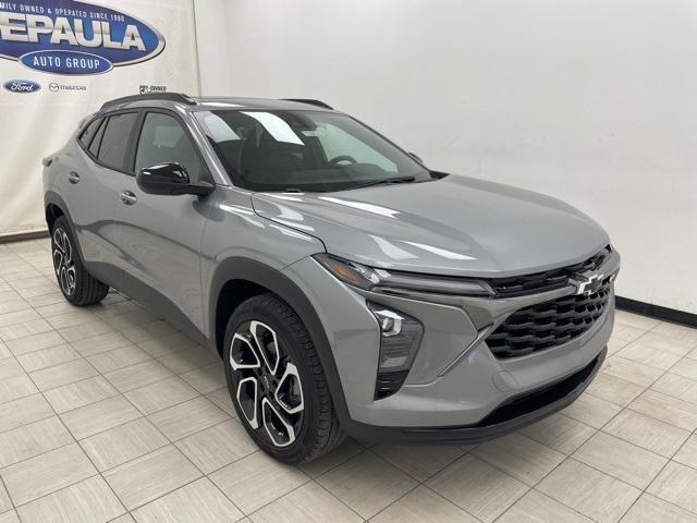 new 2025 Chevrolet Trax car, priced at $27,335