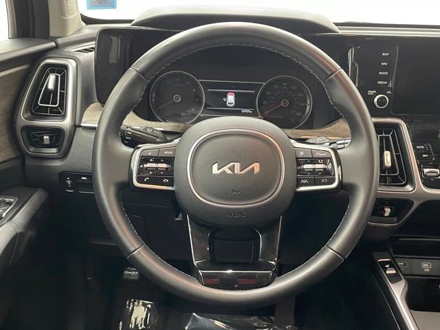 used 2023 Kia Sorento car, priced at $31,067