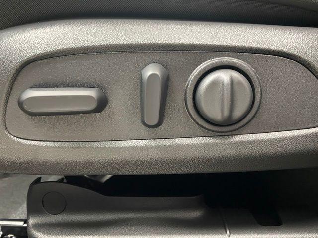 new 2026 Chevrolet Trax car, priced at $28,660