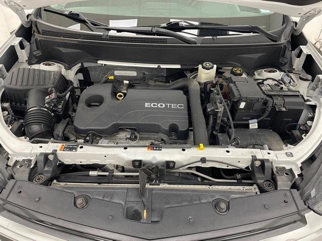 used 2022 Chevrolet Equinox car, priced at $22,369
