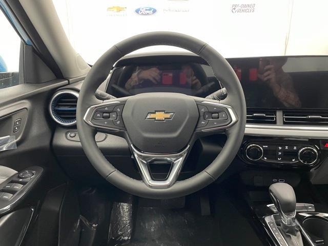 new 2025 Chevrolet Trax car, priced at $25,630
