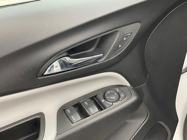 used 2022 Chevrolet Equinox car, priced at $21,121