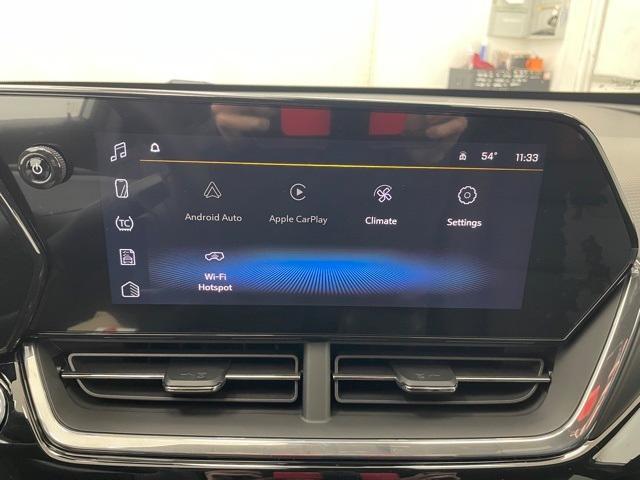 new 2025 Chevrolet Trax car, priced at $26,190