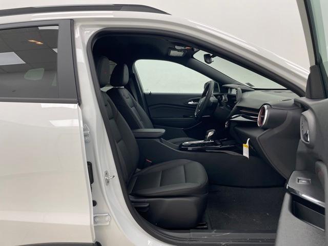 new 2025 Chevrolet Trax car, priced at $26,190