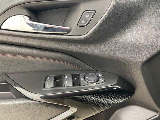 new 2025 Chevrolet Trax car, priced at $26,190