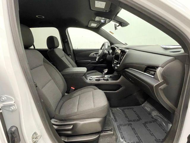 used 2022 Chevrolet Traverse car, priced at $27,958