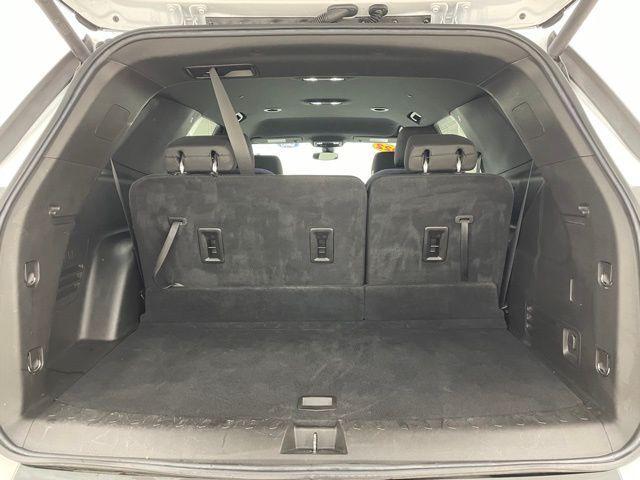 used 2022 Chevrolet Traverse car, priced at $27,958