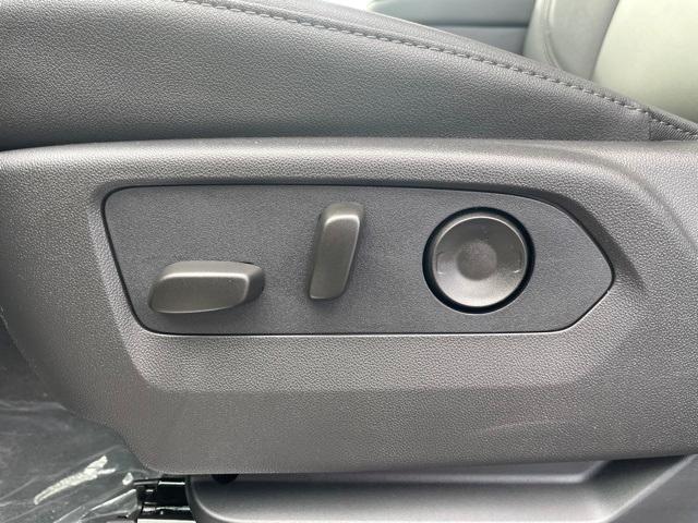 new 2026 Chevrolet Silverado 2500 car, priced at $67,665