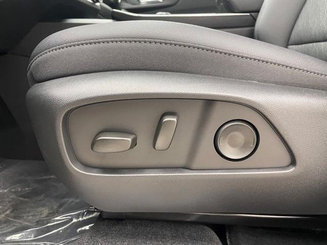 new 2026 Chevrolet Equinox car, priced at $34,815