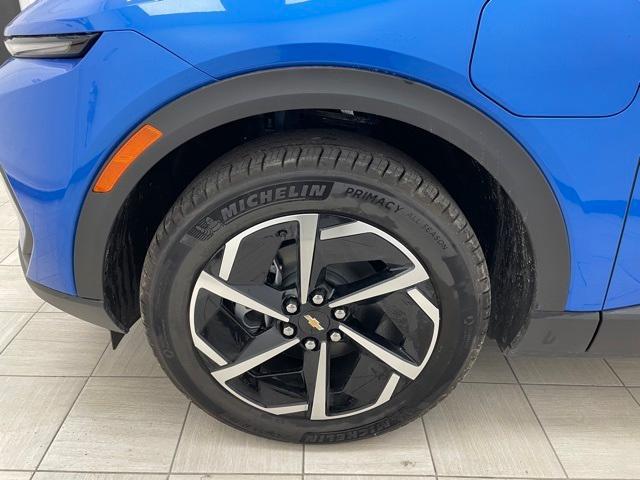 new 2026 Chevrolet Equinox EV car, priced at $44,095