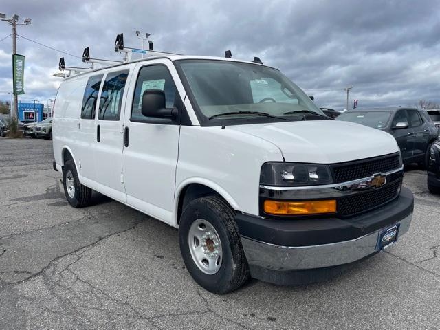 new 2025 Chevrolet Express 2500 car, priced at $45,615