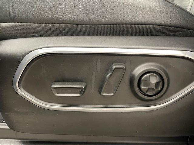 used 2022 Jeep Wagoneer car, priced at $40,421