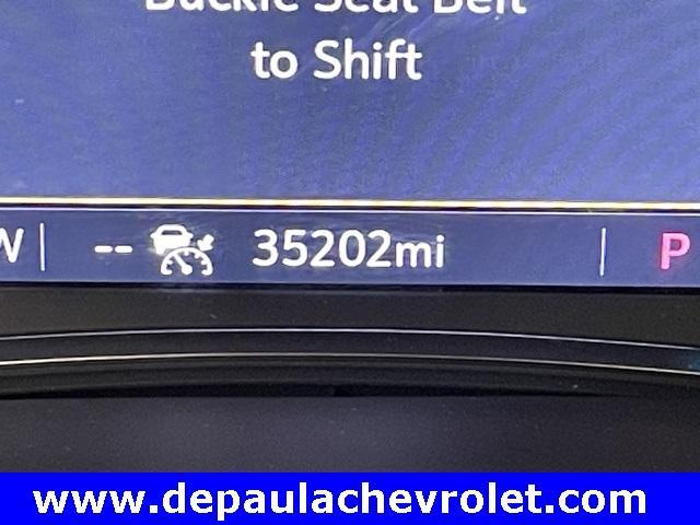 used 2023 Chevrolet Traverse car, priced at $36,491