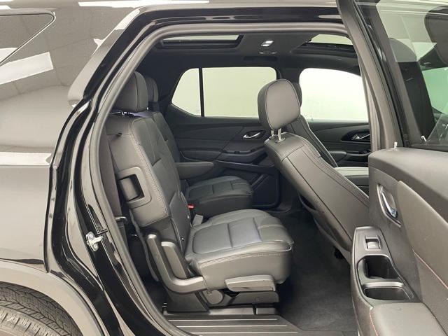 used 2023 Chevrolet Traverse car, priced at $36,491