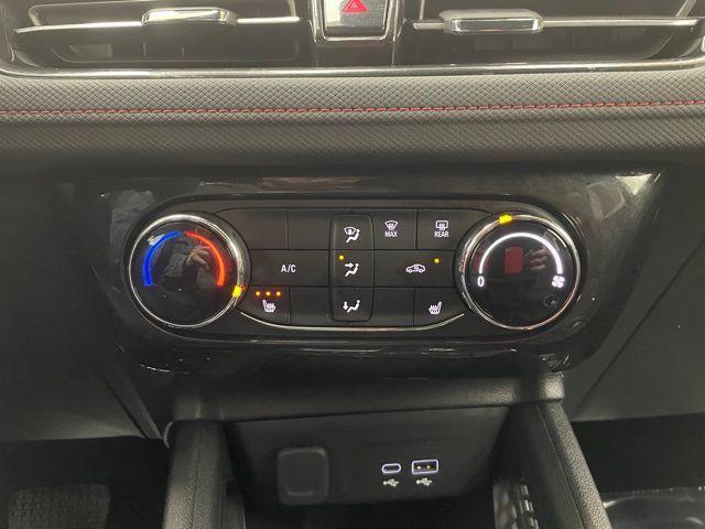 used 2024 Chevrolet TrailBlazer car, priced at $26,268