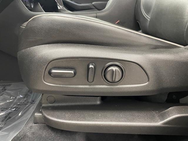 used 2020 Chevrolet Traverse car, priced at $26,027