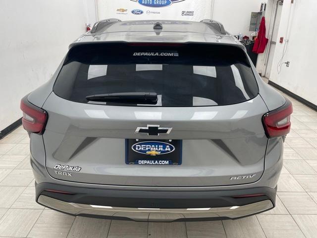 new 2025 Chevrolet Trax car, priced at $25,990